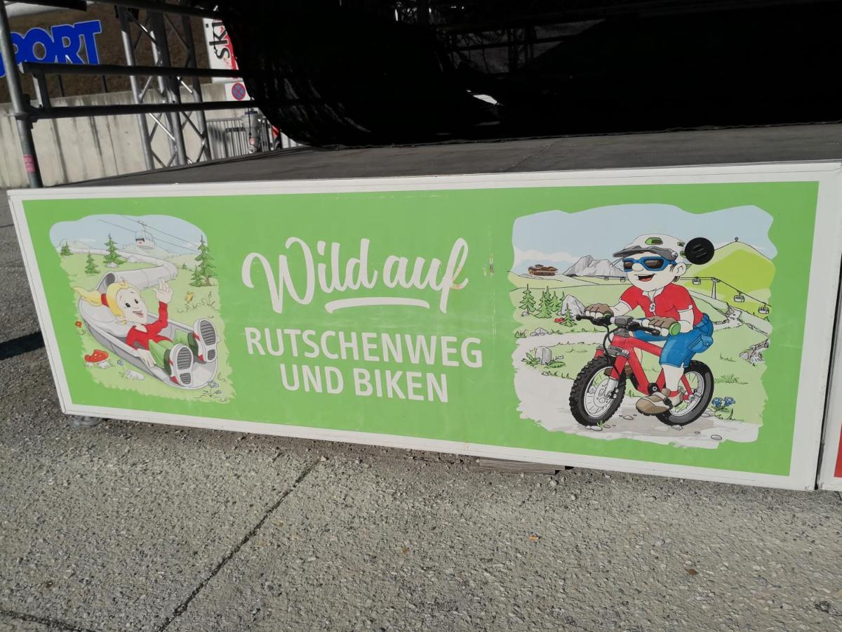 Alpen Chalet Bramberg ブラームベルク・アム・ヴィルトコーゲル エクステリア 写真
