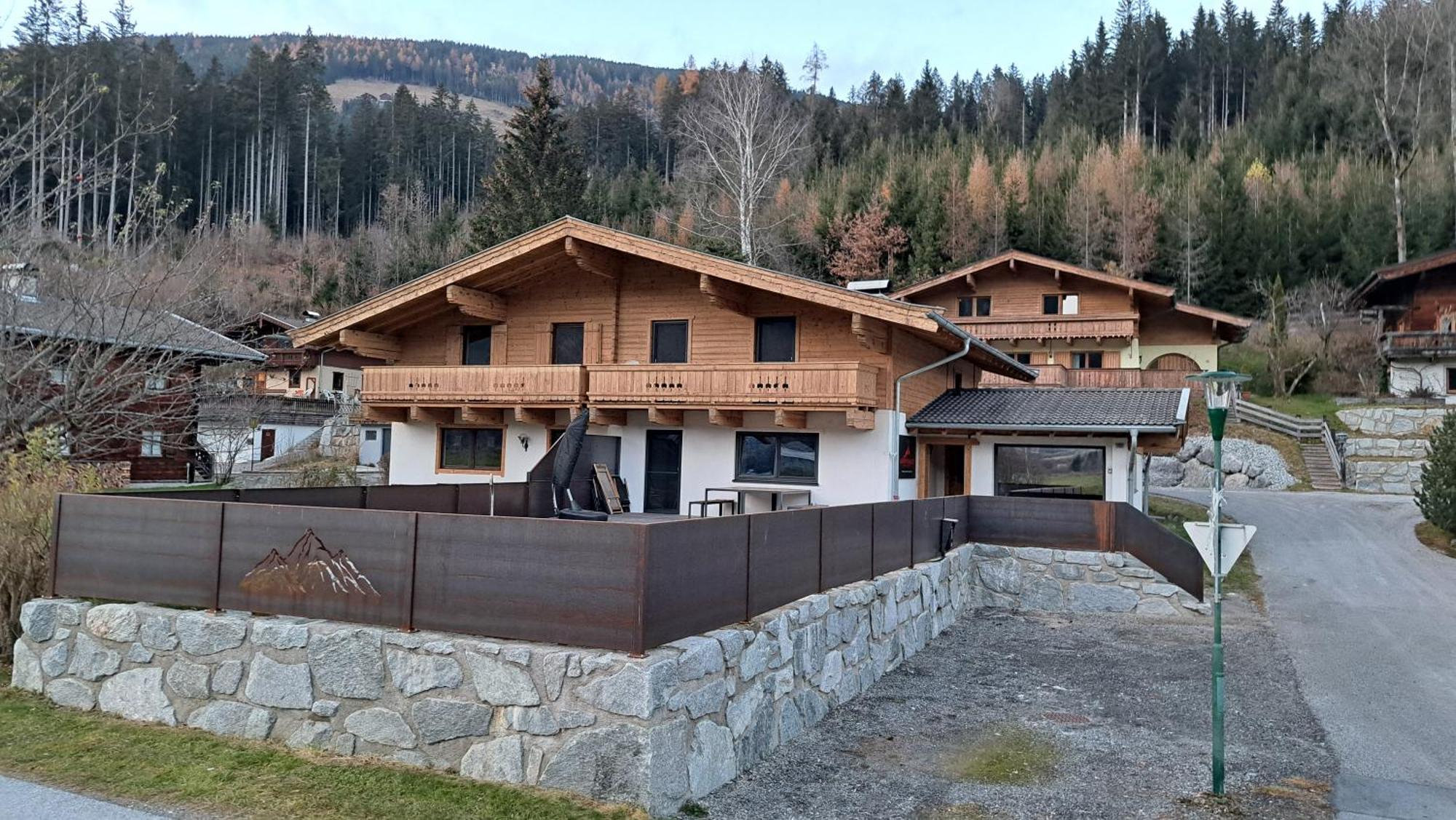Alpen Chalet Bramberg ブラームベルク・アム・ヴィルトコーゲル エクステリア 写真